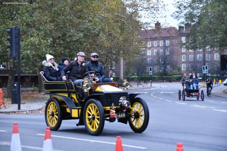 Historic London to Brighton Old Car Run - How Long is the London to Brighton Cycle Race