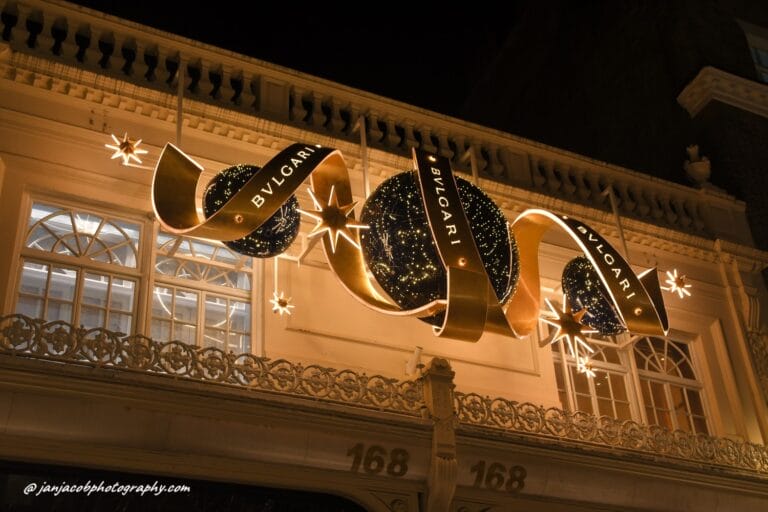 Old Bond Street London Christmas Lights 2025 - BVLGARI